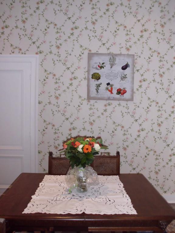 Apartments Suites In Antwerp Antuérpia Quarto foto